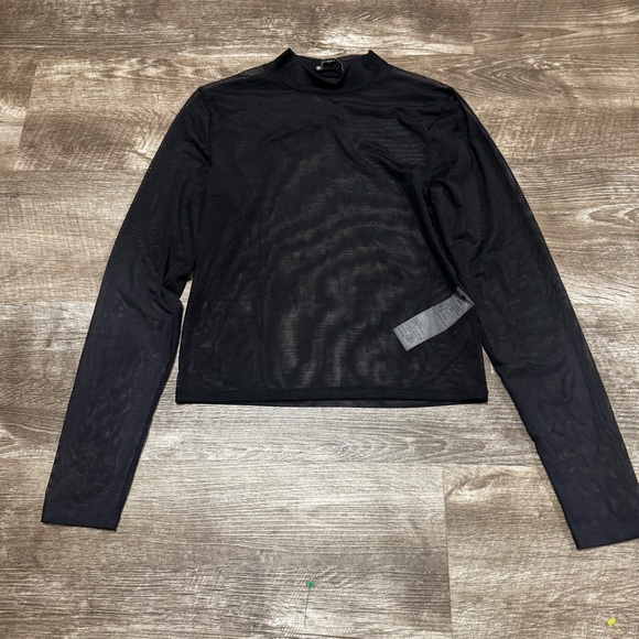 Abercrombie & Fitch Black Mesh Top Size Medium - Picture 1 of 7